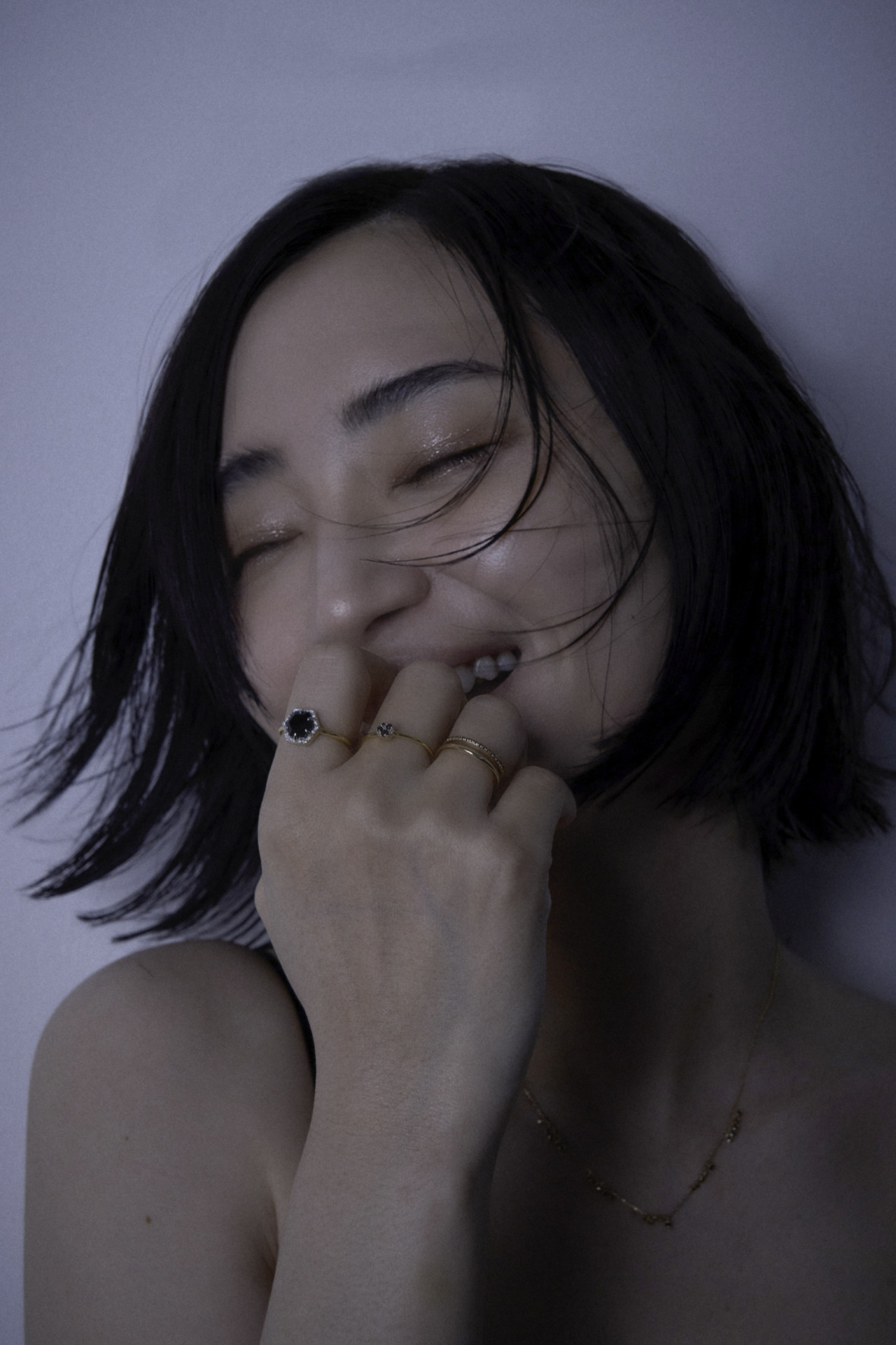 「HERE DITAS×Yui Yanagihashi」初のジュエリーコラボレーション発売決定